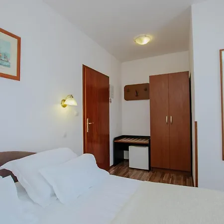 Hotel Tina
